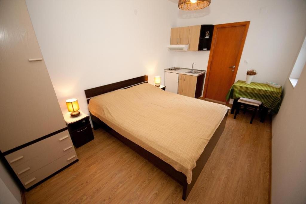 Apartments Briest دوبروفينك المظهر الخارجي الصورة